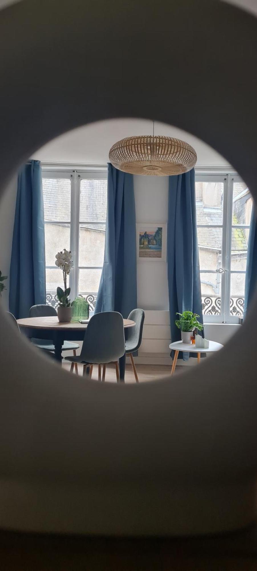 Studio 4 Personnes Aux Pieds Du Chateau De Blois Avec Experience De Dormir Sous Les Aurores Boreales エクステリア 写真